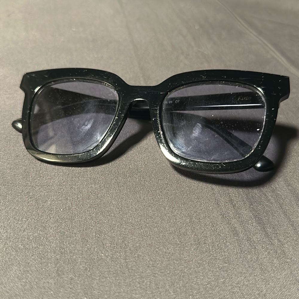 Gentle Monster Black Sunglasses